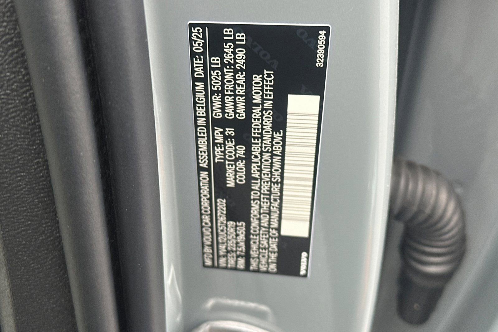 New 2026 Volvo XC40 B5 Plus w/ Protection Package Premier AWD/4WD image 29