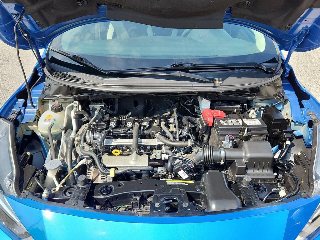 Used 2021 Nissan Versa SV FWD image 21