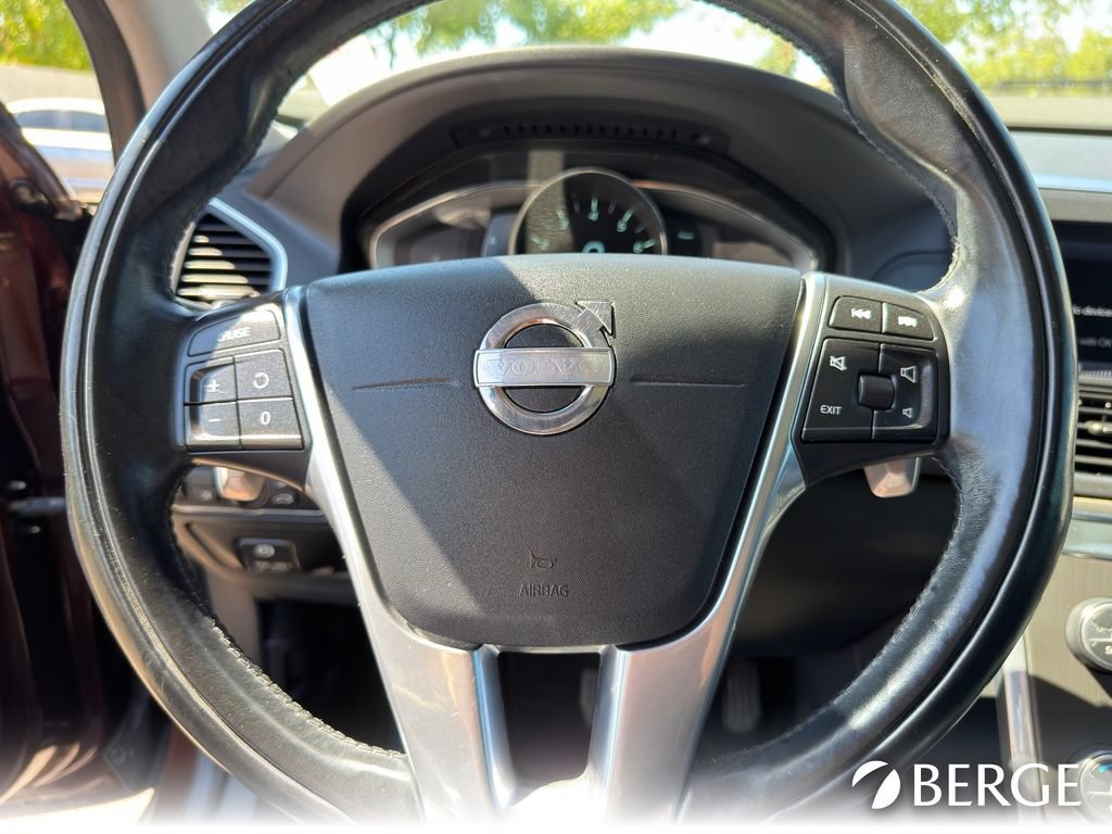 Used 2014 Volvo XC60 T6 AWD/4WD image 15