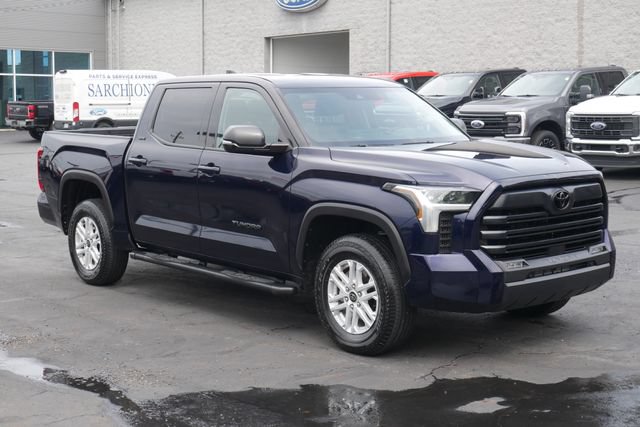 Used 2023 Toyota Tundra SR5 w/ SR5 Premium Package AWD/4WD image 7