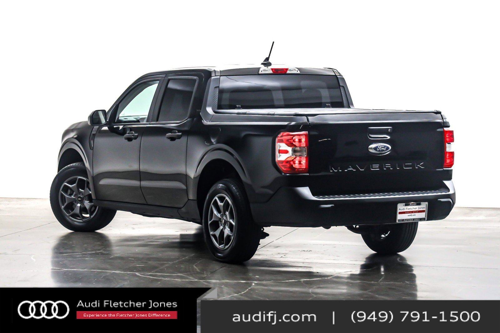 Used 2023 Ford Maverick XL image 13