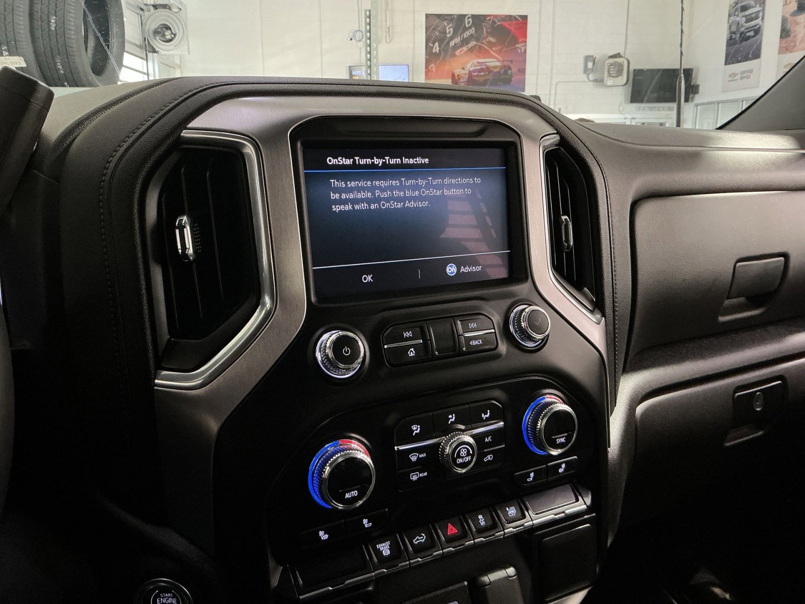 Used 2023 GMC Sierra 2500 SLE w/ SLE Convenience Package image 28