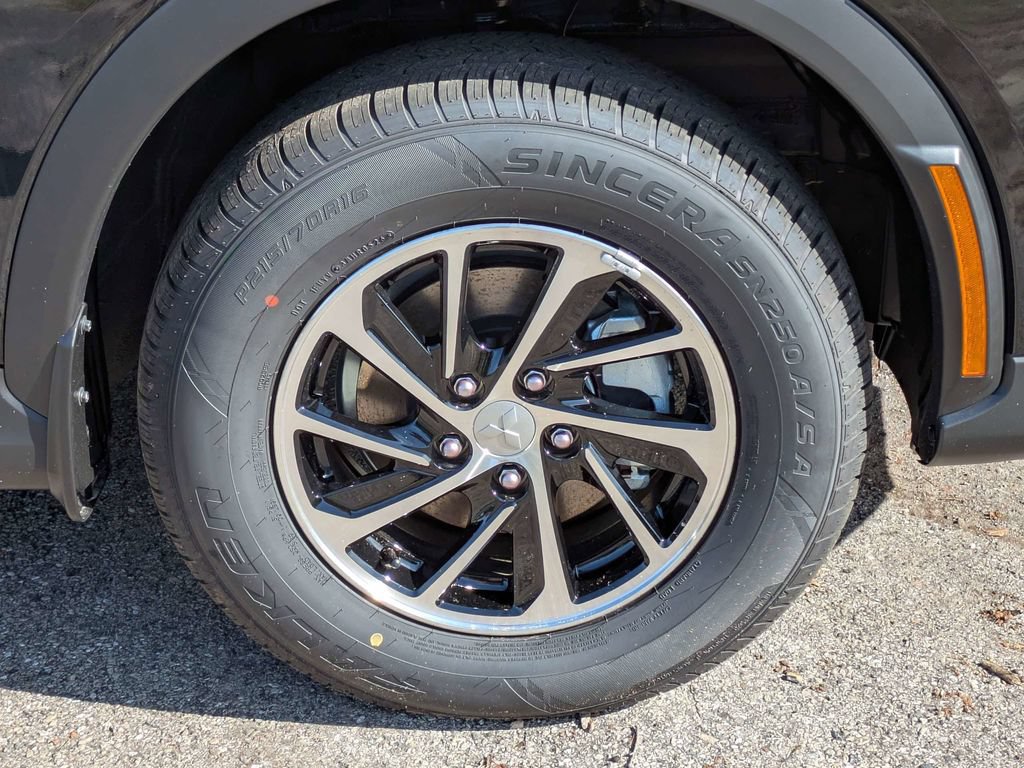 New 2026 Mitsubishi Eclipse Cross ES AWD/4WD image 11