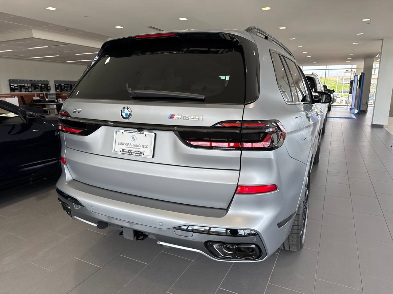 New 2027 BMW X7 M60i AWD/4WD image 7