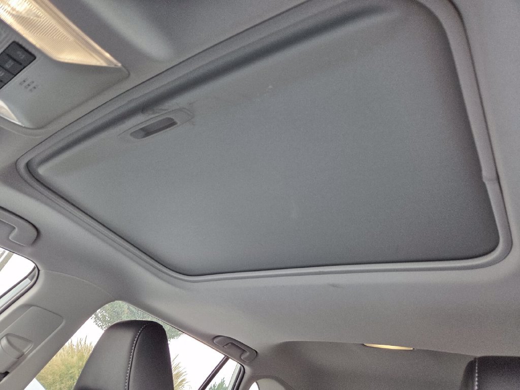 Used 2025 Toyota RAV4 XLE Premium FWD image 7