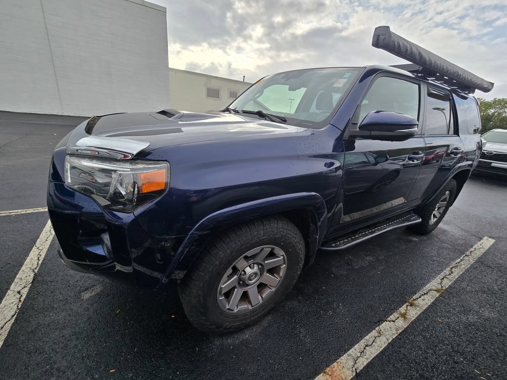 Used 2015 Toyota 4Runner Trail Premium AWD/4WD image 4