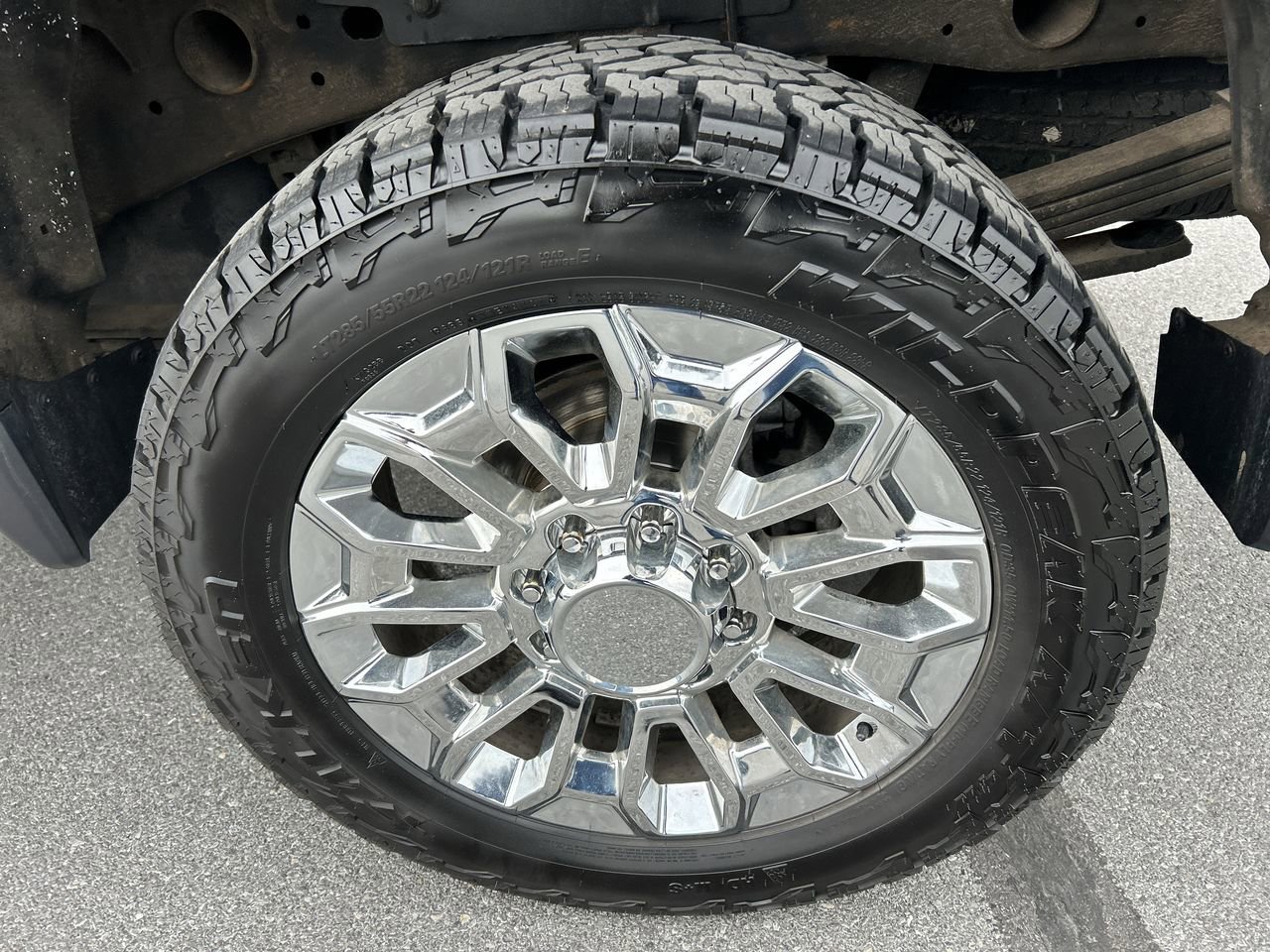 Used 2025 GMC Sierra 2500 SLE w/ SLE Convenience Package AWD/4WD image 10