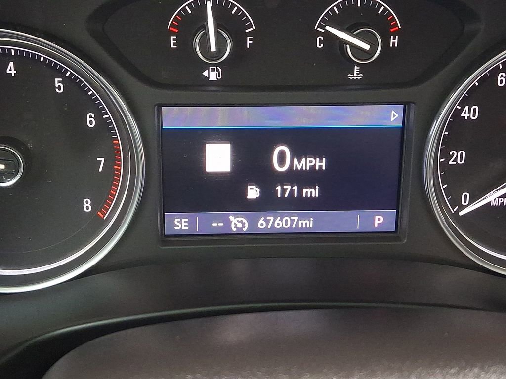 Used 2021 Buick Enclave Essence w/ Sound and Sites Package image 21