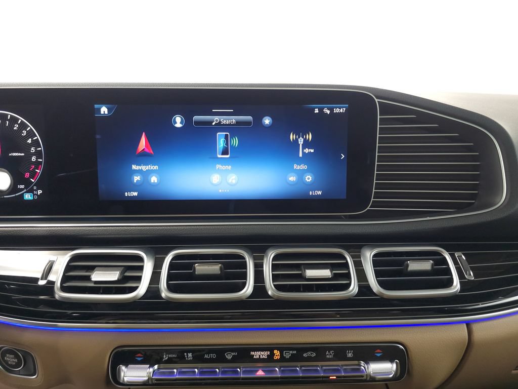 Used 2025 Mercedes-Benz GLE 450e 4MATIC w/ AMG Line Exterior image 17