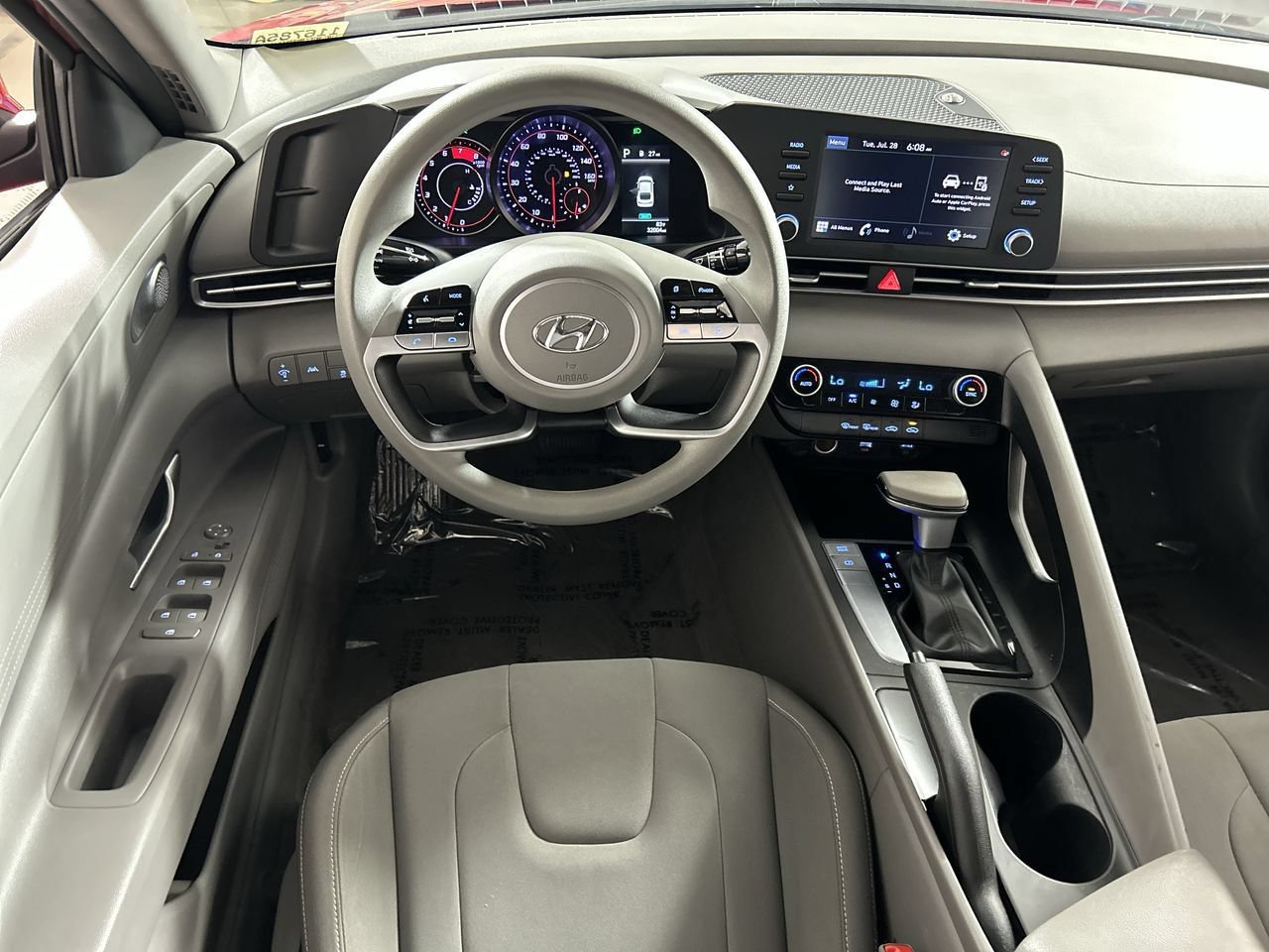 Used 2023 Hyundai Elantra SEL FWD image 22