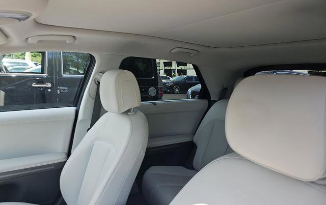 Used 2023 Hyundai Ioniq 5 Limited AWD/4WD image 10