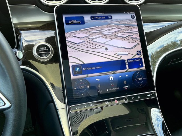 Used 2025 Mercedes-Benz GLC 300 4MATIC image 24