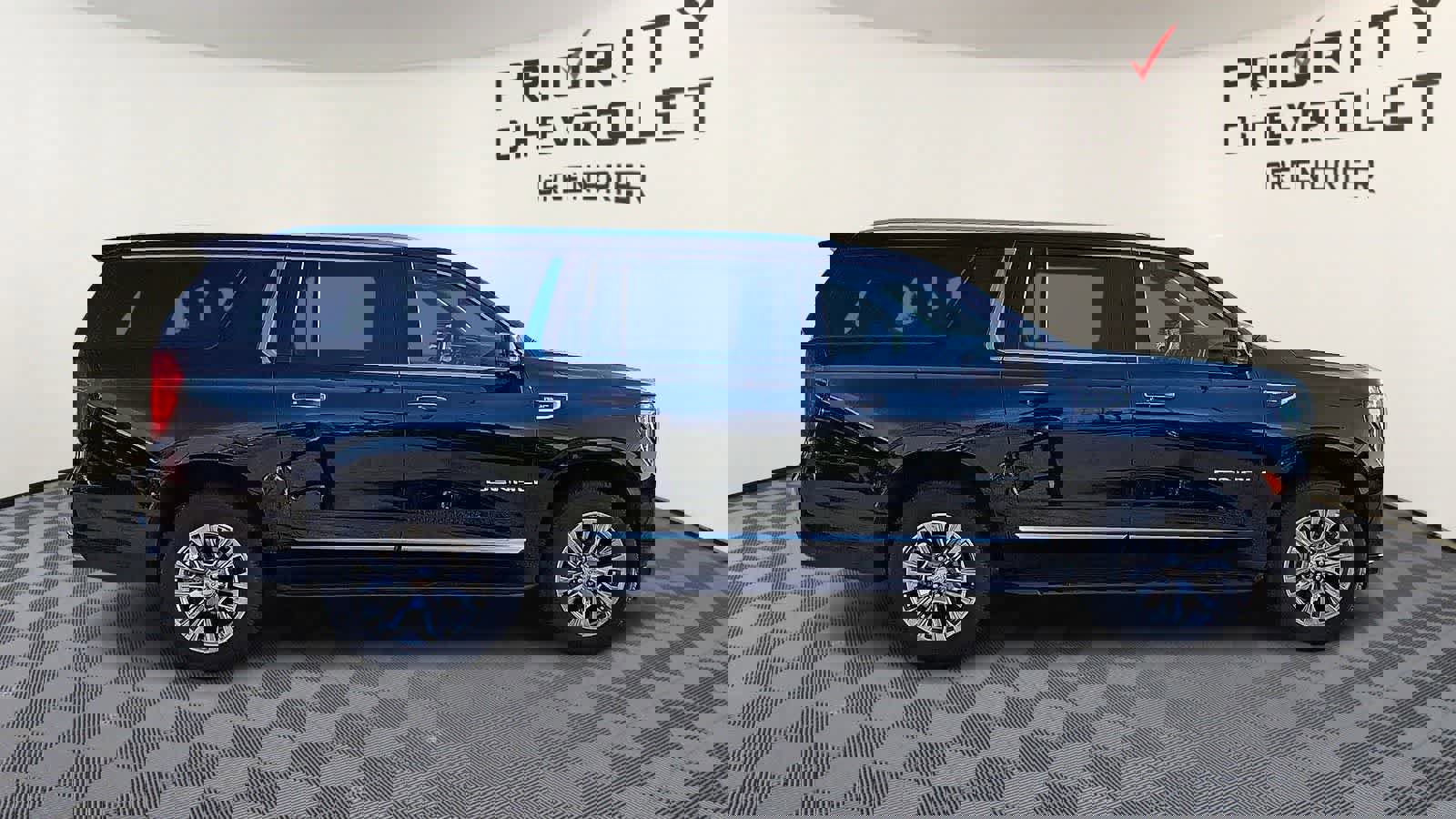 Certified 2024 GMC Yukon XL Denali image 9