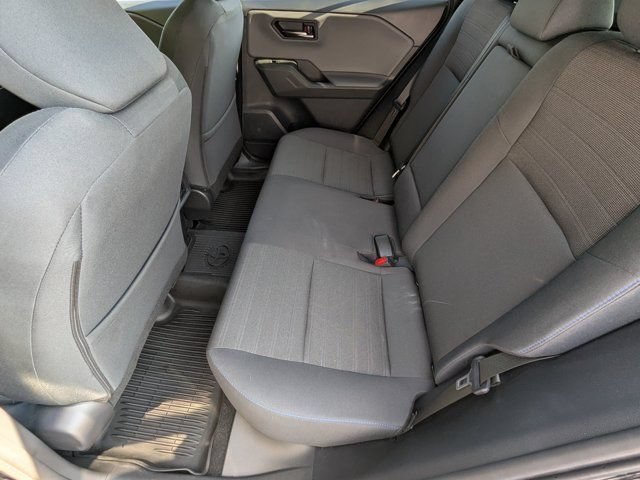 Used 2026 Toyota RAV4 SE AWD/4WD image 17