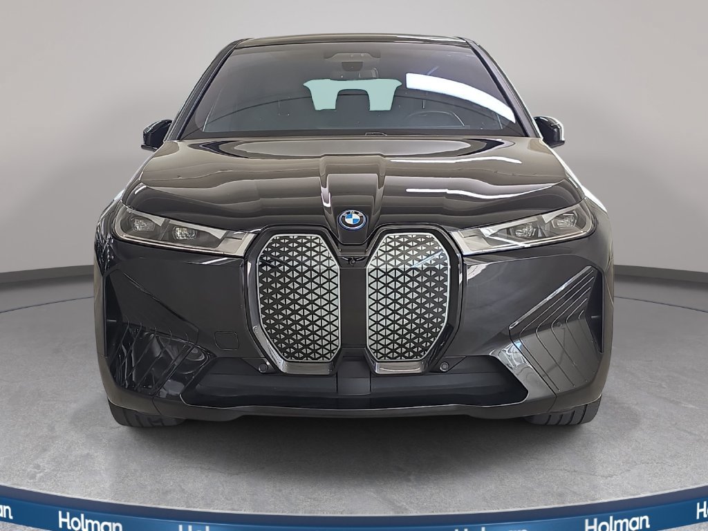 Certified 2024 BMW iX xDrive50 w/ Premium Package AWD/4WD image 3