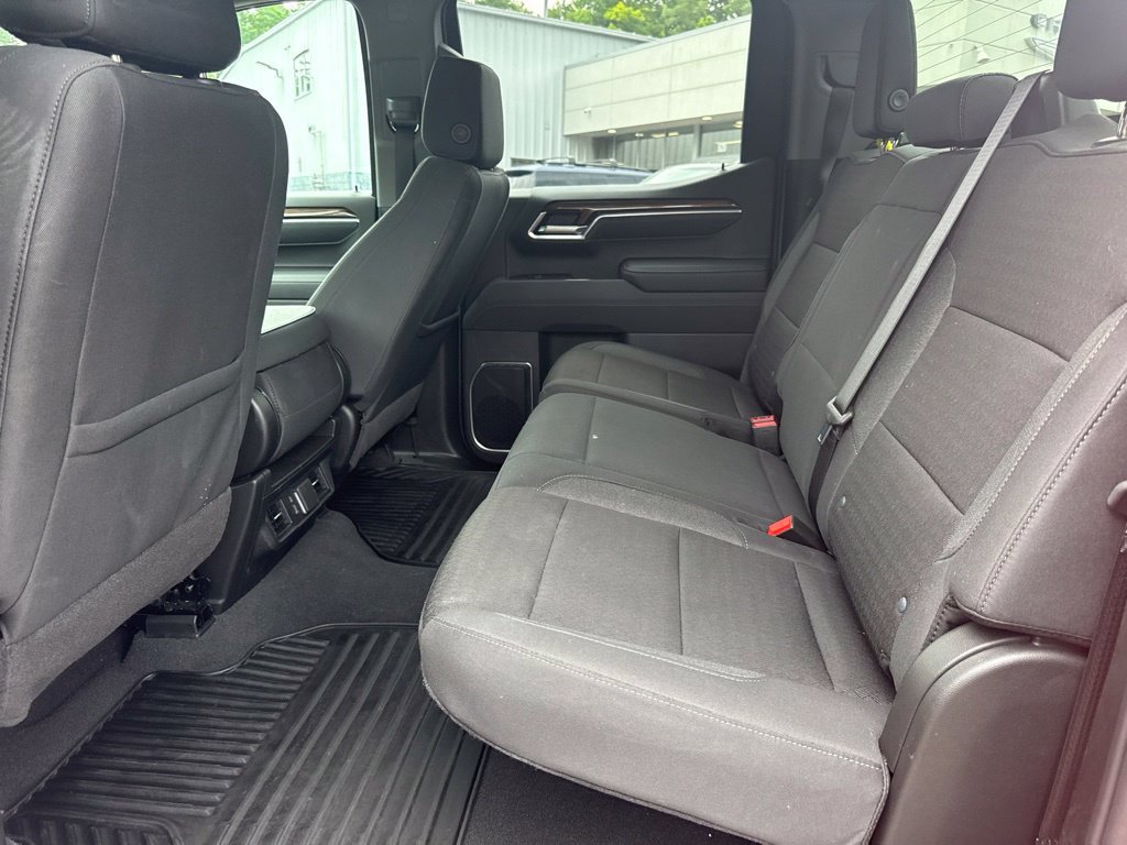 Used 2026 Chevrolet Silverado 1500 LT AWD/4WD image 13