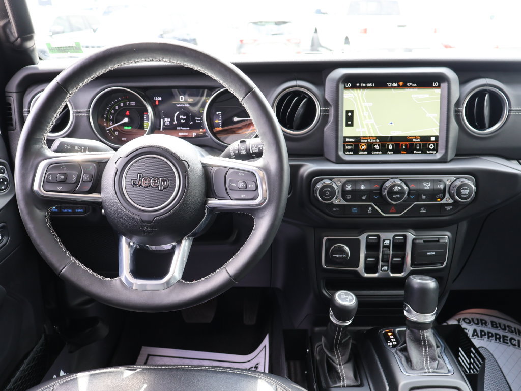 Used 2023 Jeep Wrangler Unlimited Sahara w/ Cold Weather Group AWD/4WD image 17