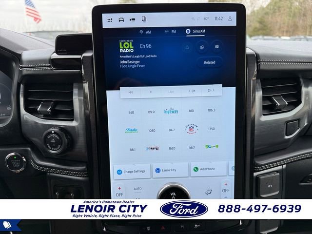 Used 2025 Ford F150 Lightning Platinum AWD/4WD image 23