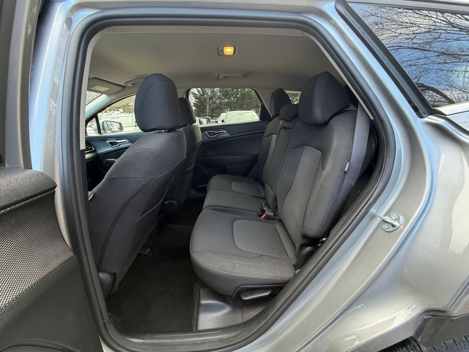 Used 2025 Kia Sportage LX image 24