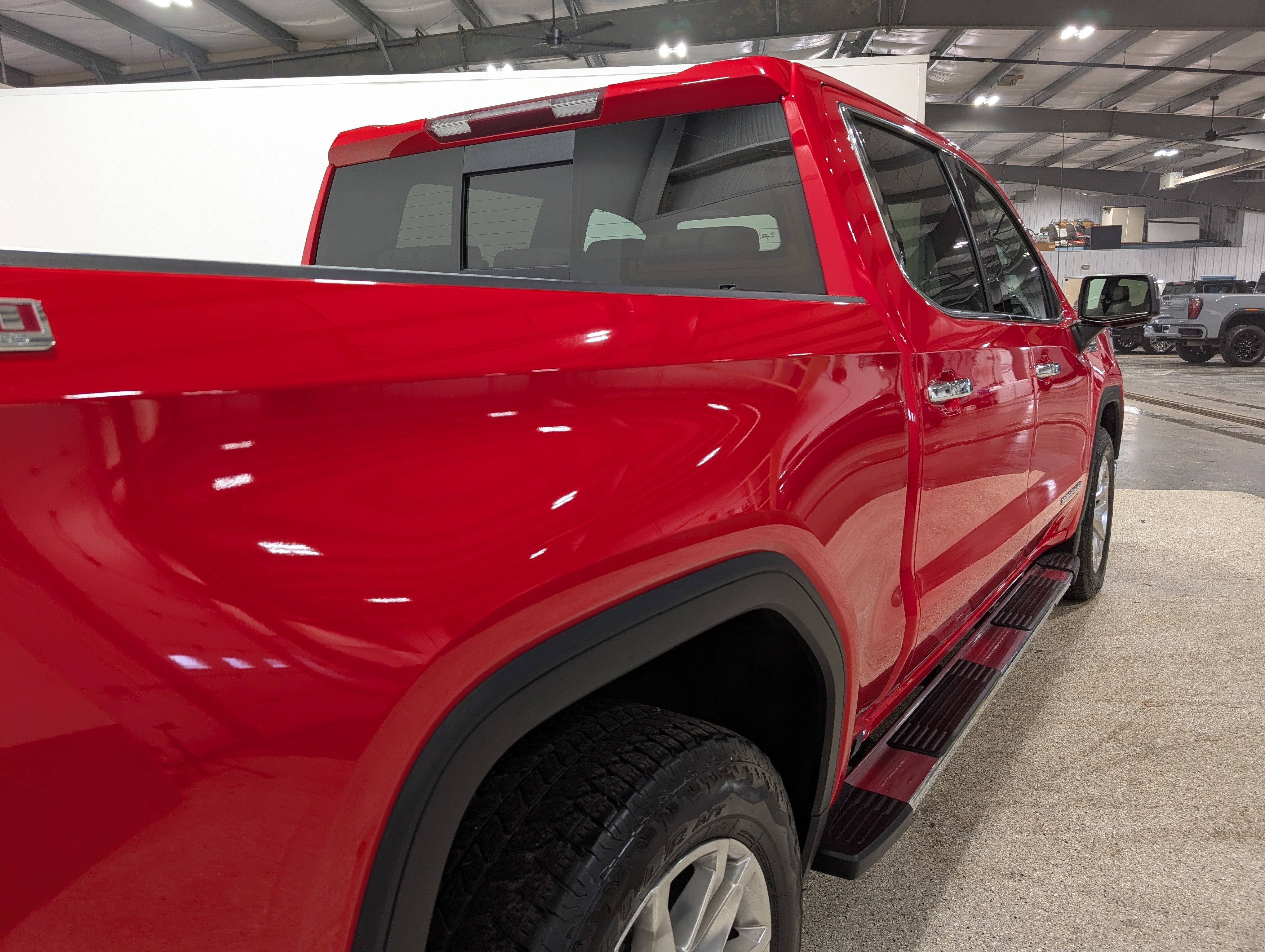 Used 2020 GMC Sierra 1500 SLT w/ SLT Premium Plus Package image 3