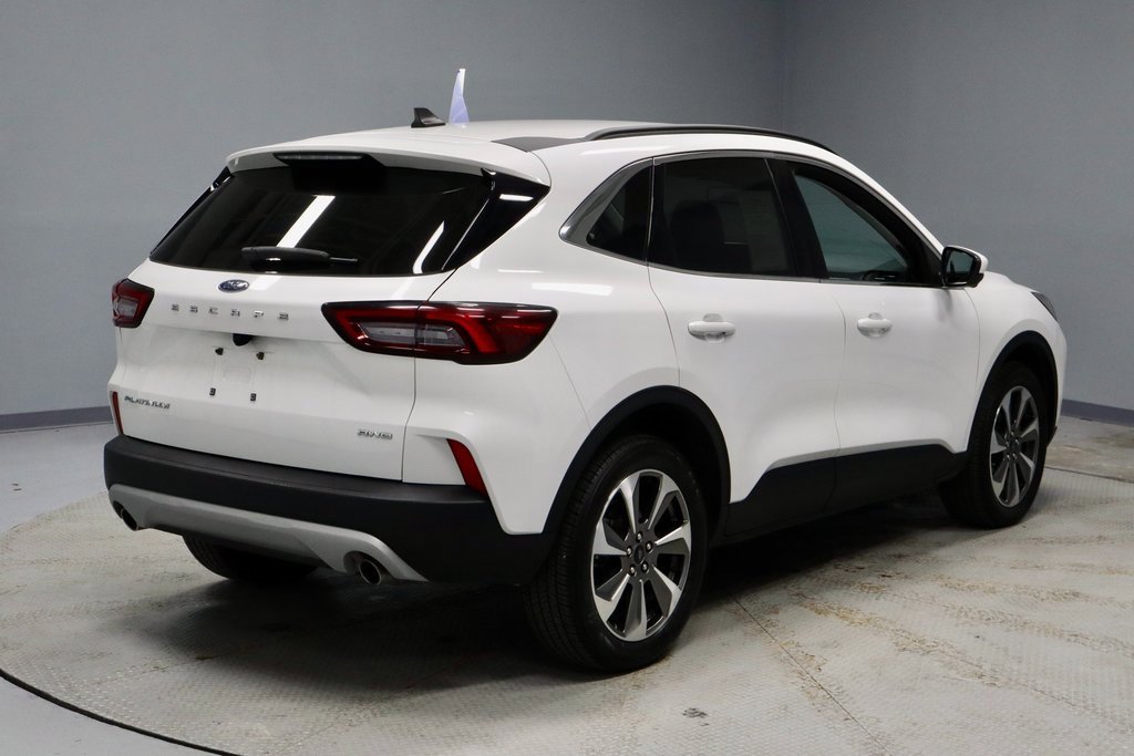 Certified 2024 Ford Escape Platinum image 13