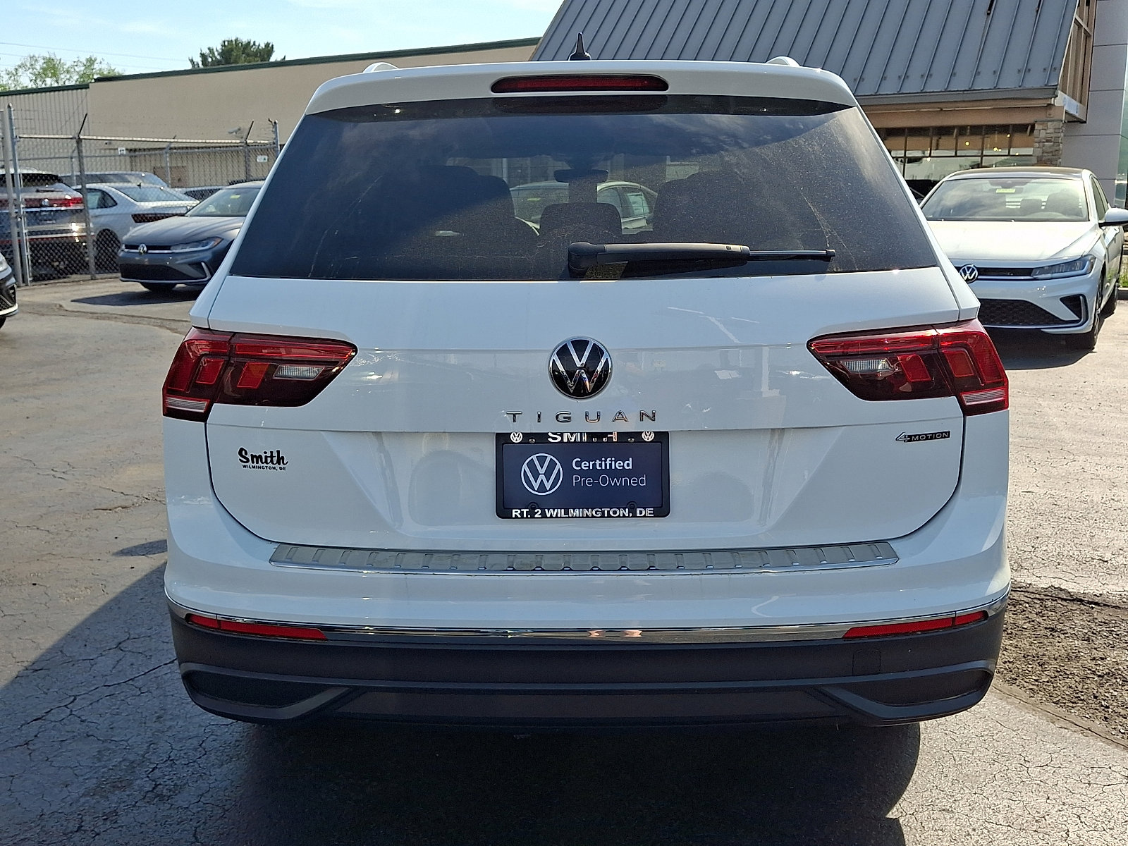 Certified 2024 Volkswagen Tiguan Wolfsburg Edition AWD/4WD image 5