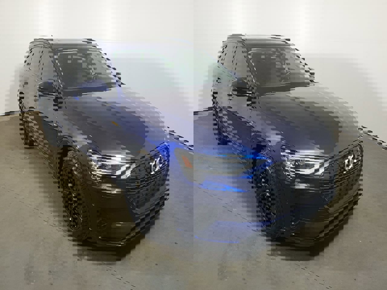 Certified 2021 Audi e-tron Premium w/ Convenience Plus Package image 29