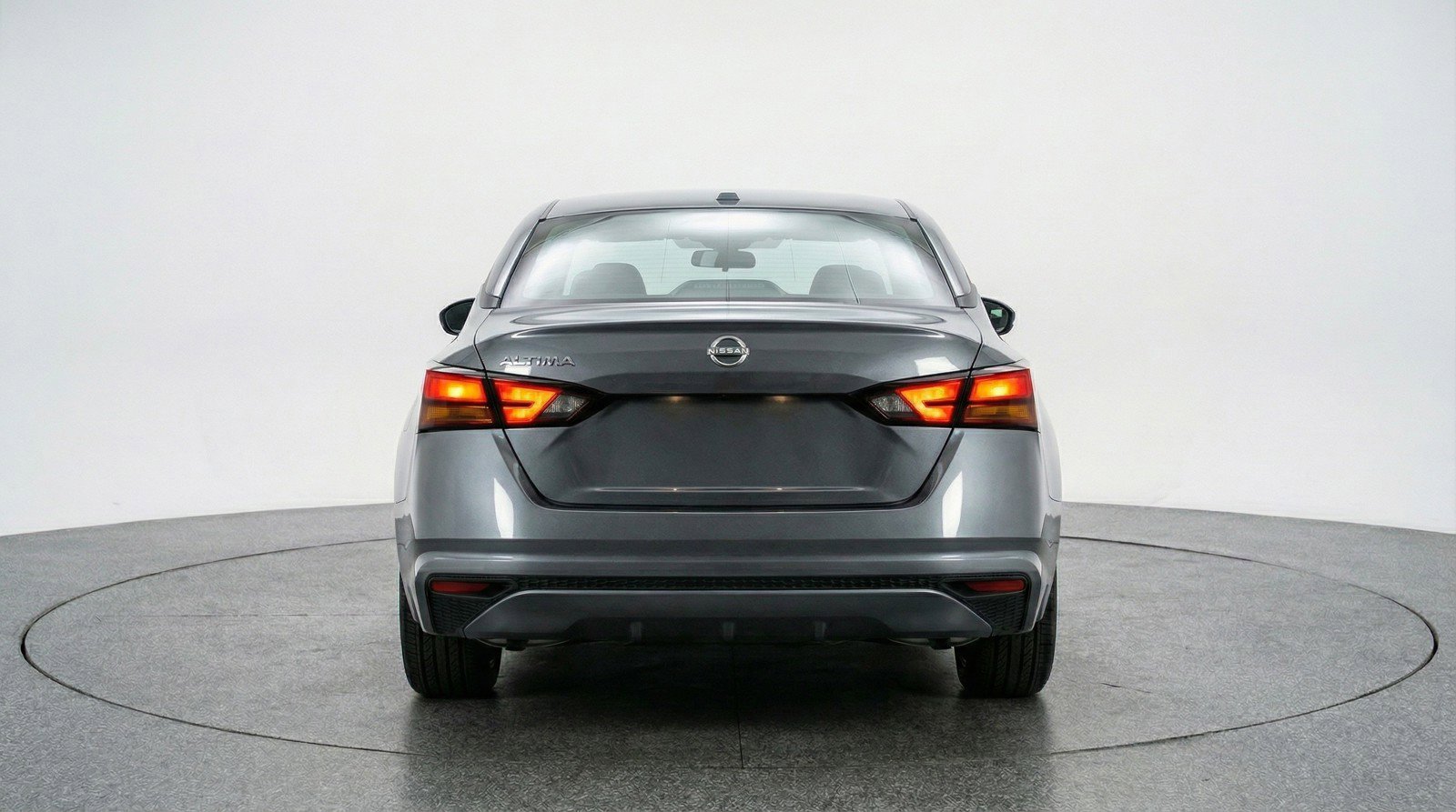 Used 2025 Nissan Altima 2.5 SV image 7