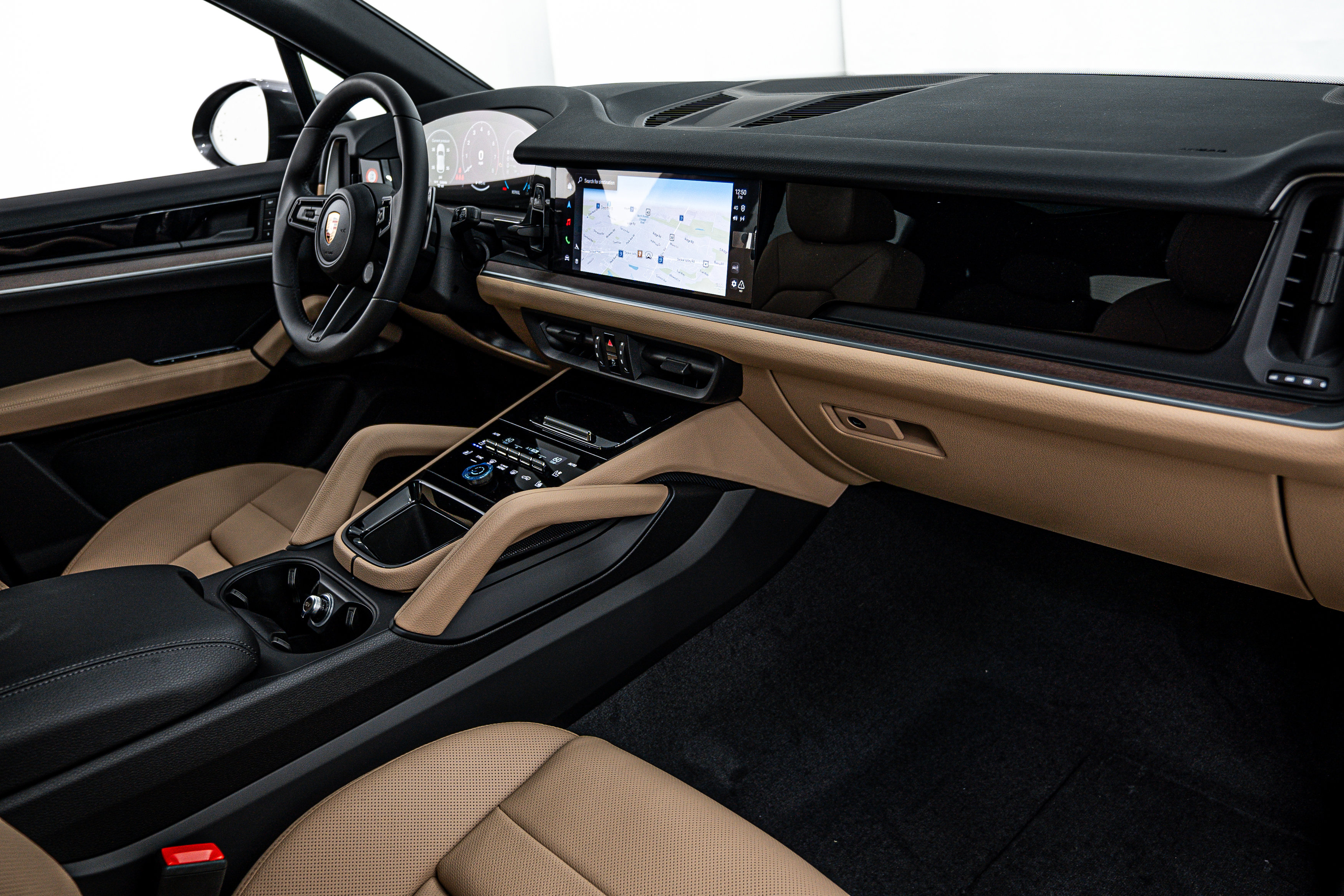 Certified 2026 Porsche Cayenne AWD/4WD image 12