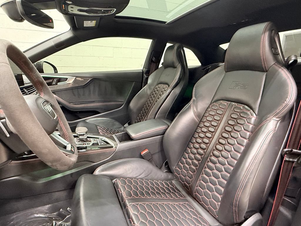 Used 2023 Audi RS 5 w/ Black Optic Carbon Package AWD/4WD image 39