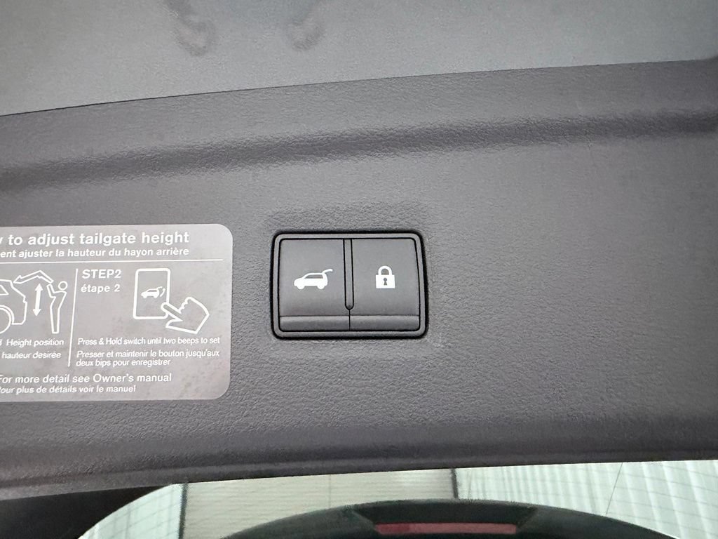 Certified 2023 INFINITI QX50 Luxe FWD image 36