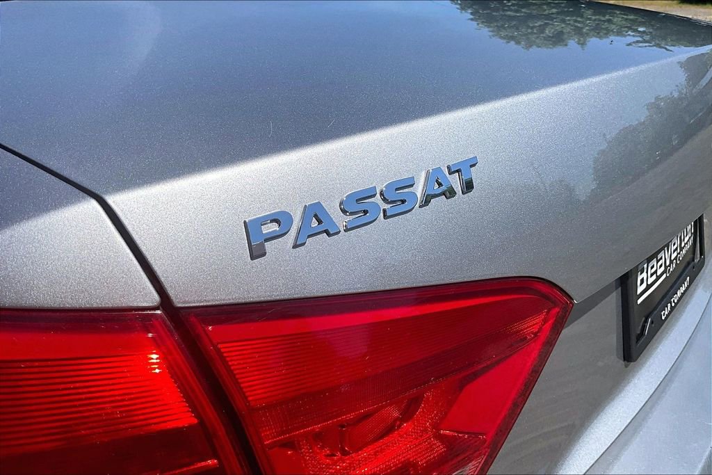 Used 2014 Volkswagen Passat 1.8T Wolfsburg Edition FWD image 32