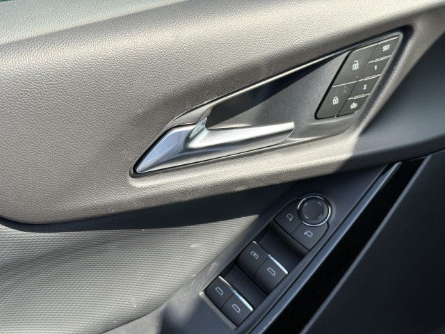 New 2027 Chevrolet Equinox RS w/ Safety and Technology Package AWD/4WD image 19
