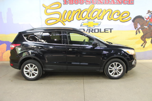 Used 2018 Ford Escape SE w/ SE SYNC Package FWD image 1