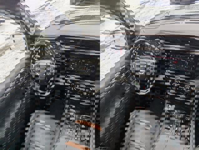 Used 2024 GMC Sierra 1500 AT4 w/ AT4 Premium Package image 26