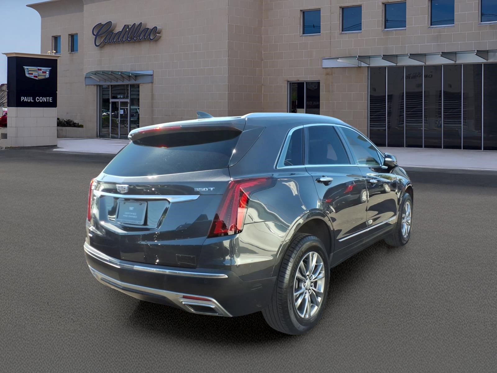 Certified 2023 Cadillac XT5 Premium Luxury image 5