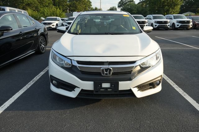 Used 2017 Honda Civic EX-T image 2