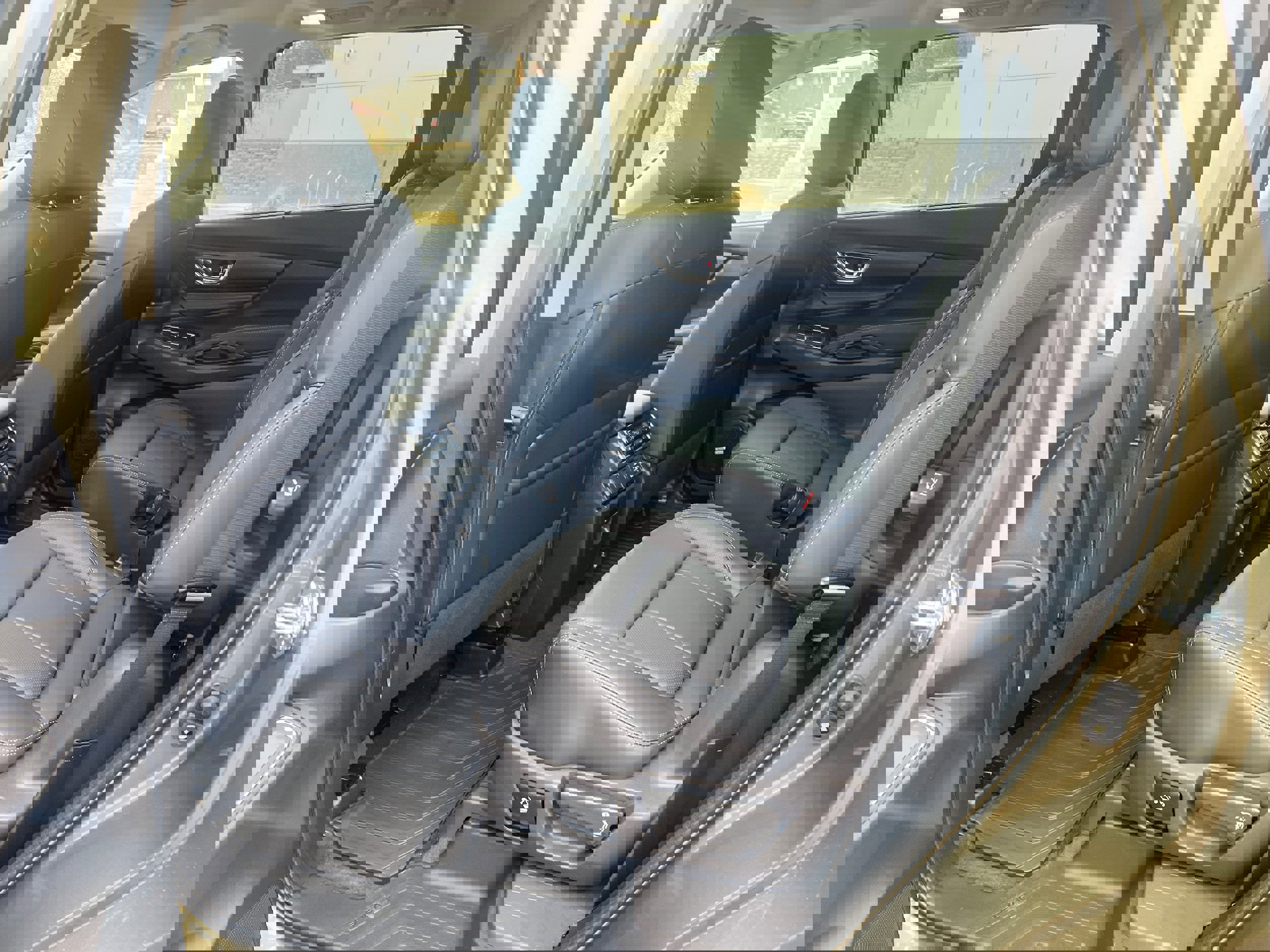 New 2026 Subaru Ascent Limited image 8