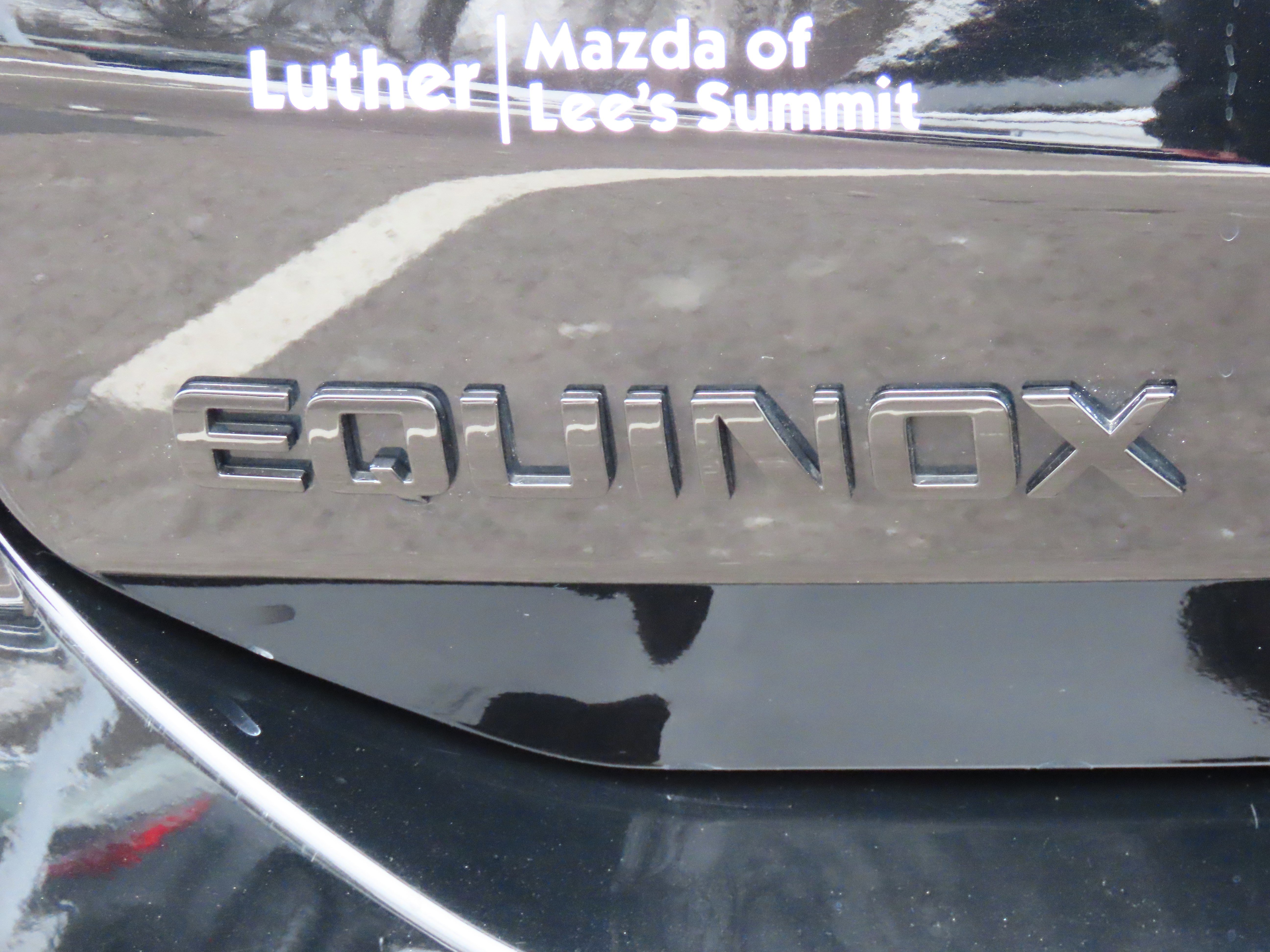 Used 2023 Chevrolet Equinox RS w/ LPO, Floor Liner Package image 18