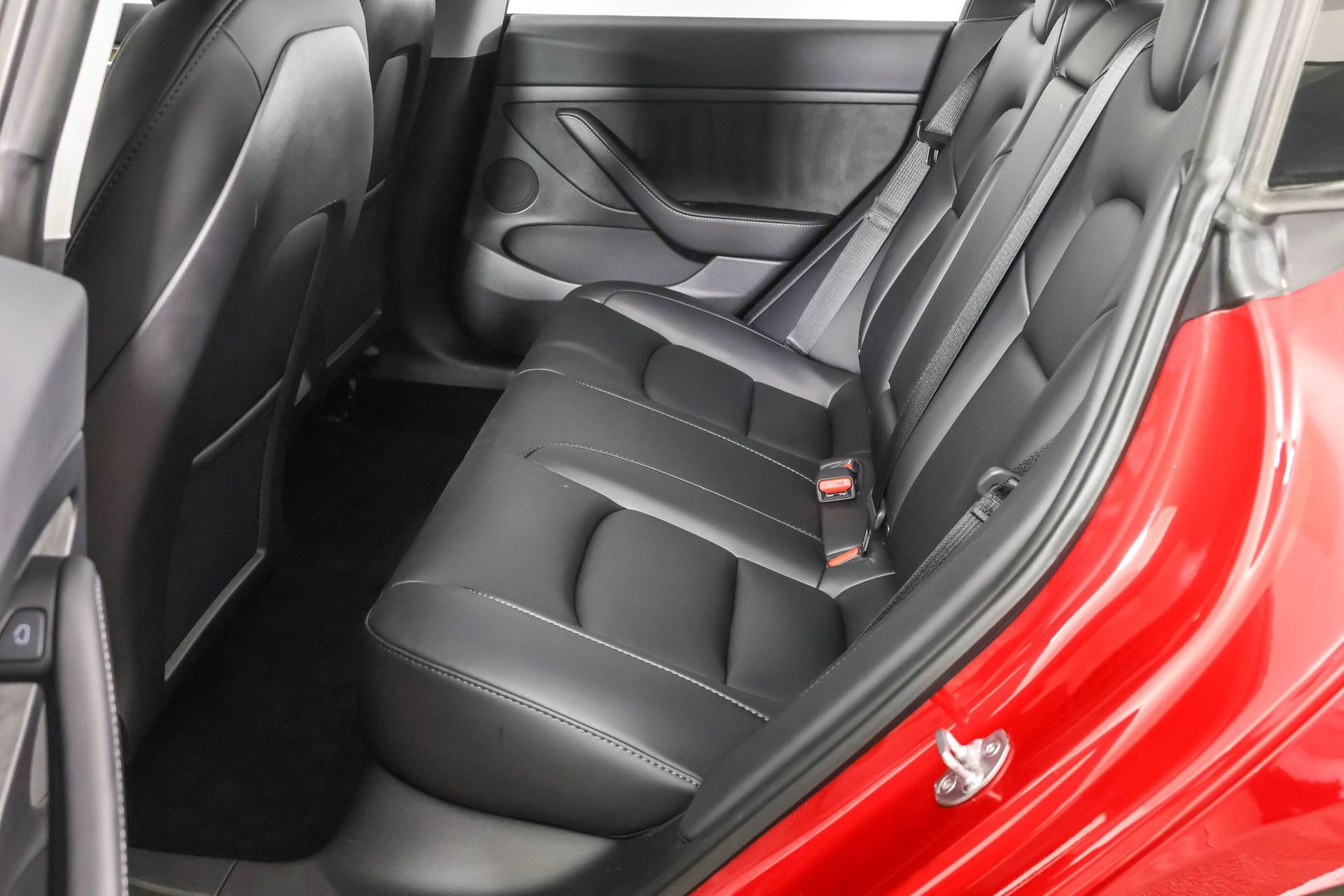 Used 2023 Tesla Model 3 Performance image 34