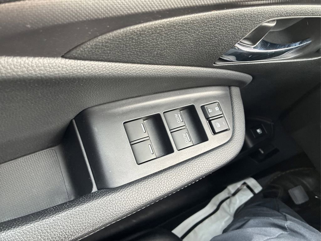 Certified 2024 Honda Ridgeline RTL image 32