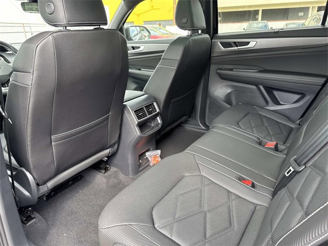 New 2026 Volkswagen Atlas Cross Sport SE image 12