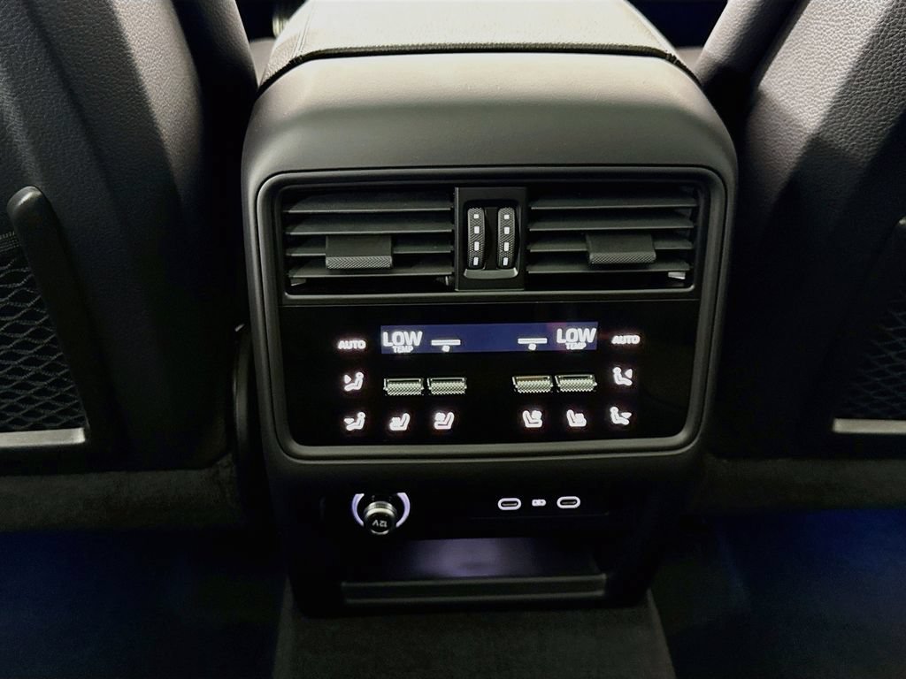 New 2026 Porsche Cayenne S AWD/4WD image 27