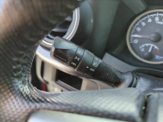 Used 2019 Toyota Tacoma SR5 RWD image 17