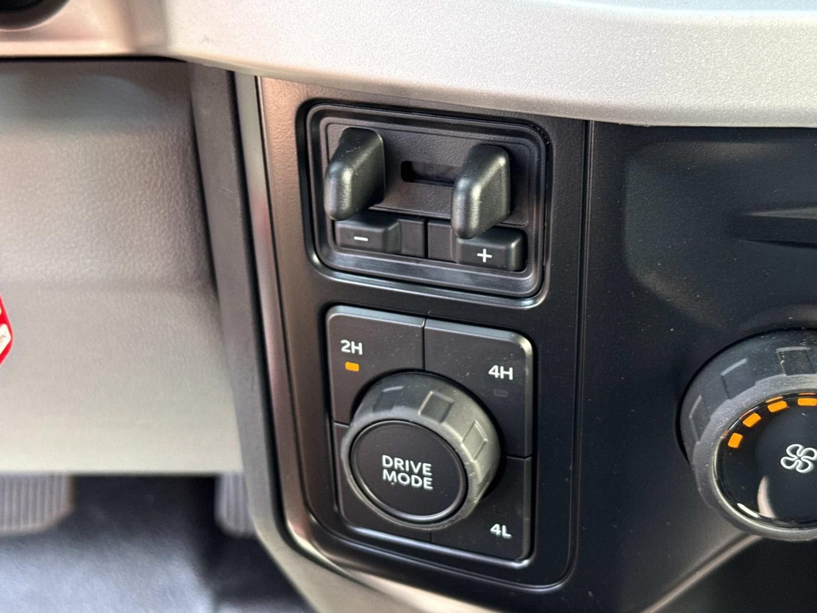 New 2026 Ford F250 XL AWD/4WD image 17