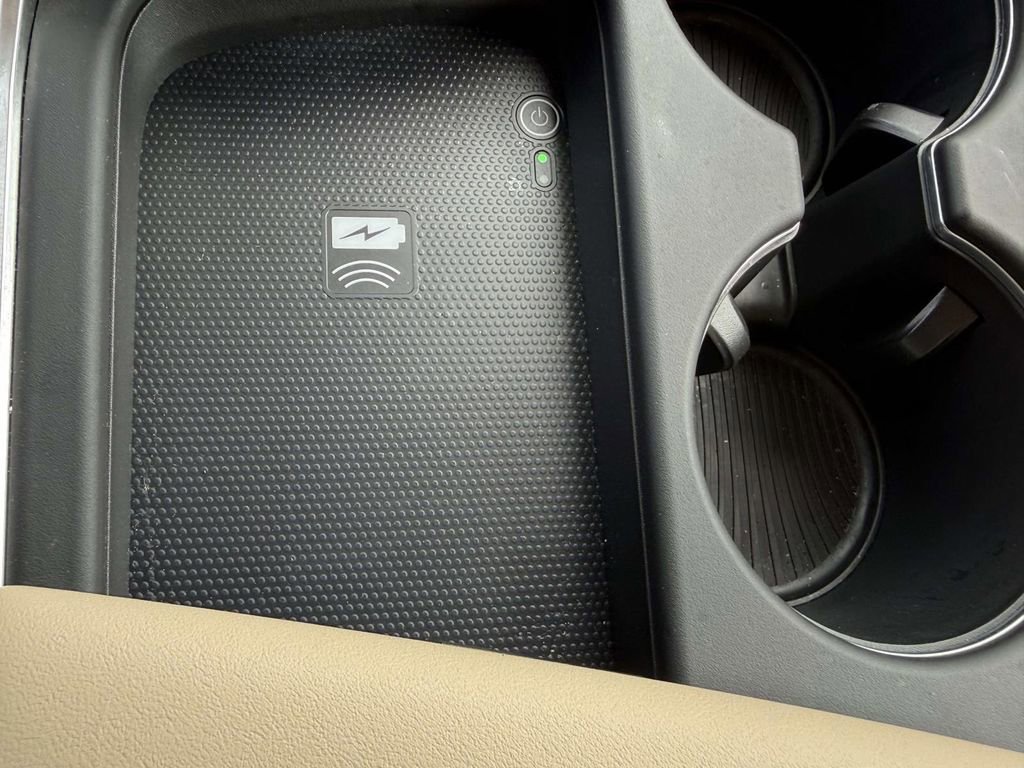 Used 2025 Acura TLX w/ Technology Package image 23