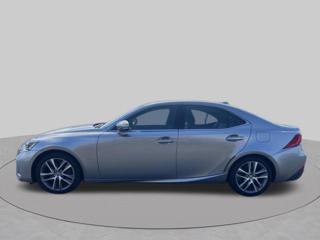 Used 2018 Lexus IS 300 w/ Accessory Package 2 RWD image 3