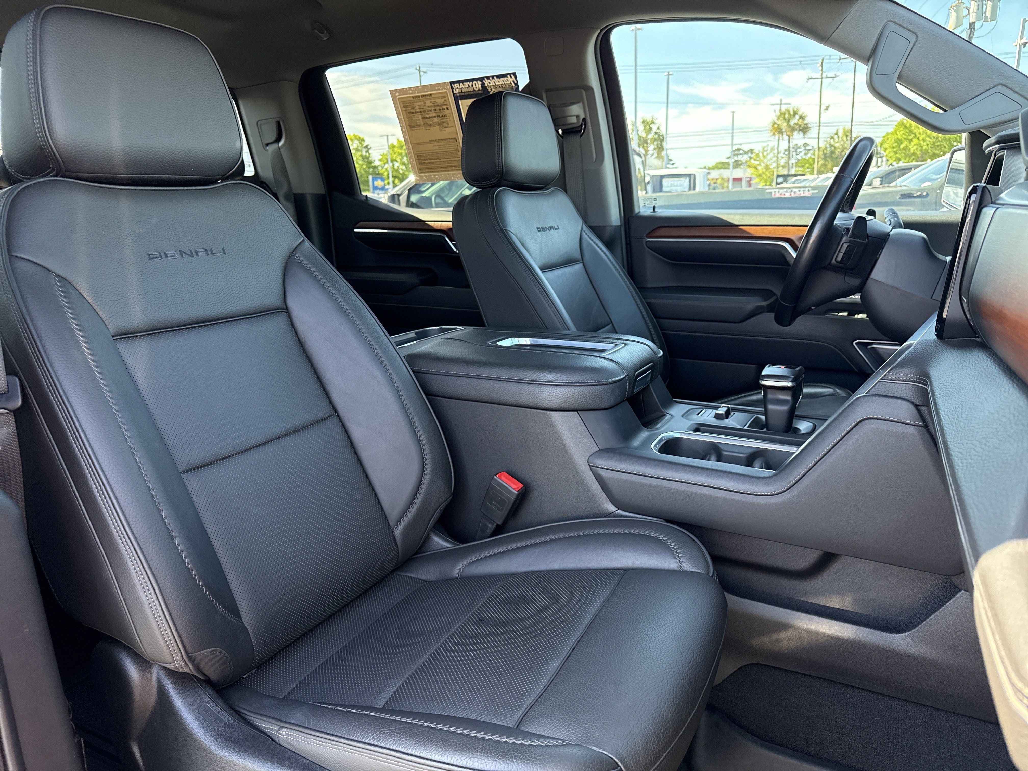Used 2022 GMC Sierra 1500 Denali AWD/4WD image 19