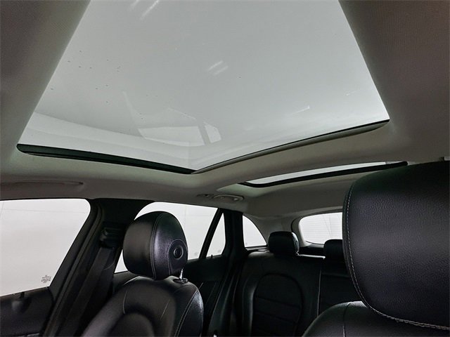 Used 2016 Mercedes-Benz GLC 300 4MATIC w/ Multimedia Package image 22