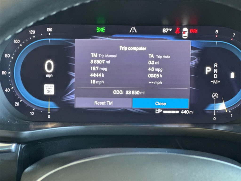 Certified 2023 Volvo XC60 B5 Plus image 27